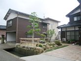 N邸(羽咋市)2013年4月竣工 竹垣はお施主様手作り